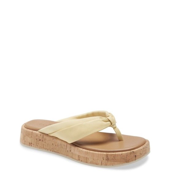 Caslon Shoes - NWB Caslon ANTONELLA Yellow Leather Platform Flip Flop Sandals Womens 9.5M